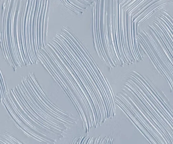 Papier peint effet plâtre peigné bleu brume : détail de la matière, stries du plâtre peigné bleu brume