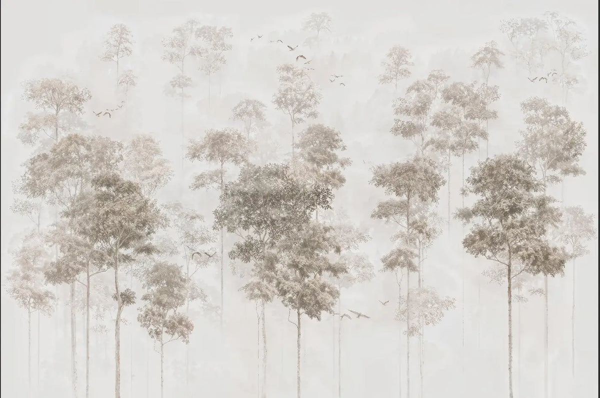 Papier peint panoramique Futaie aquarelle taupe aux oiseaux : vue à plat, arbres élancés à l'aquarelle taupe et rosé sur fond gris perle, vol d'oiseaux