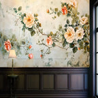 Papier peint panoramique Roses anciennes et branches fleuries : roses anciennes peintes au-dessus d'un soubassement en bois sombre
