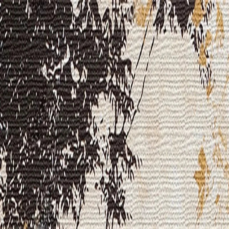 Papier peint panoramique Arbres peints bleu et ocre : détail du motif, feuillage brun et touches ocre sur fond lin texturé