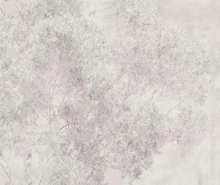 Papier peint panoramique Frondaisons dans la brume rose poudré : détail du motif, feuillages noyés de brume