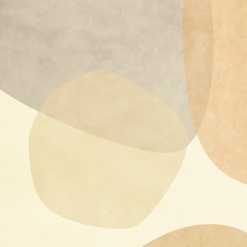 Papier peint panoramique Formes organiques sable : détail du motif, formes arrondies grège et miel pâle