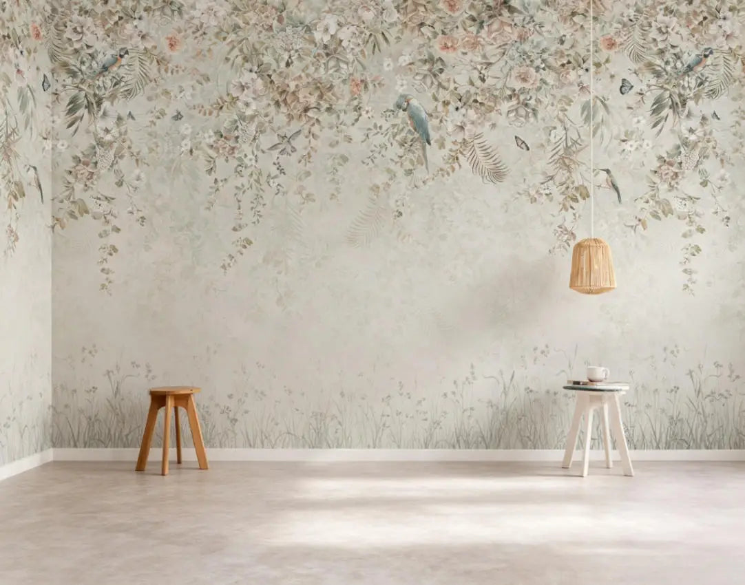 Papier peint panoramique Jardin suspendu vert-de-gris : jardin suspendu vert-de-gris dans une pièce lumineuse, fleurs retombant du haut du mur