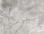 Papier peint panoramique Étang gravé dans la forêt gris perle : détail du motif, ramures gravées gris perle