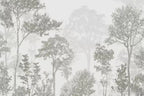 Papier peint panoramique Forêt brumeuse gris sauge : vue à plat du motif, grands arbres gris sauge sur fond de brume claire