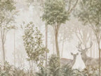 Papier peint panoramique Forêt vert olive et cerfs dans la brume : détail du motif, cerf et biche entre les troncs