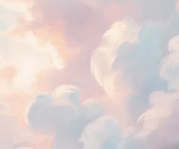 Papier peint effet nuages peints pêche et bleu brume : détail de la peinture, nuages pêche et bleu brume