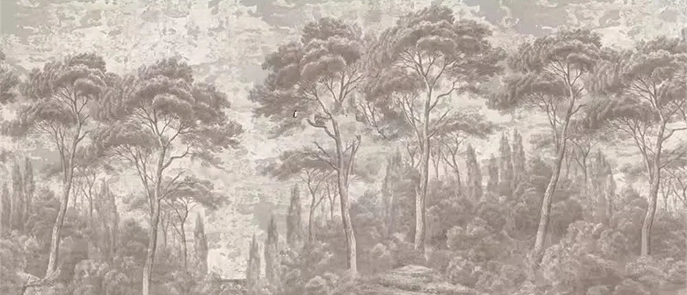 Papier peint panoramique Forêt de pins gravée taupe : vue du motif, pins parasols et cyprès gravés en taupe sur fond patiné