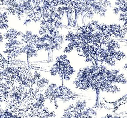 Papier peint panoramique Toile de Jouy aux tigres bleu marine : détail du motif, tigres dans les bosquets