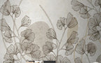 Papier peint panoramique Feuilles de ginkgo et formes sable : vue du motif, feuilles de ginkgo au trait sépia et grands cercles sable sur fond grège