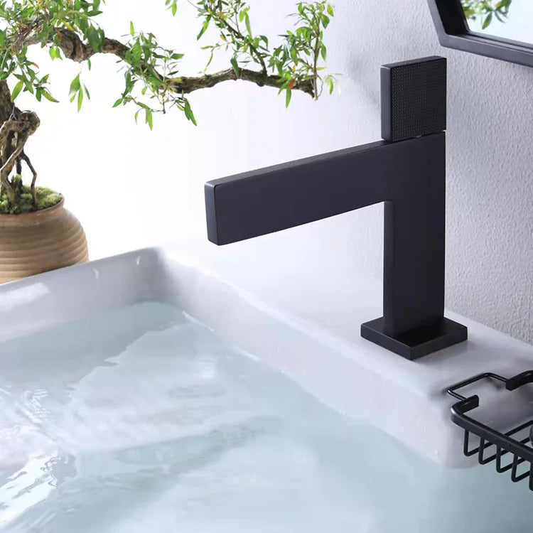 Quarel – mitigeur lavabo, noir mat