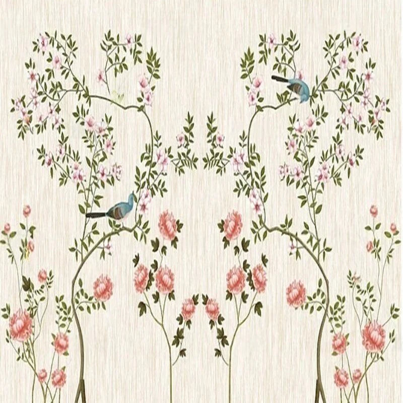 Papier peint panoramique Roses grimpantes et oiseaux crème : vue du motif, arceaux de roses et de feuillages, oiseaux bleus sur fond crème