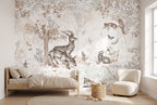 Papier peint panoramique Animaux de la forêt aquarelle posé dans une chambre d'enfant lumineuse, lit en chêne clair et fauteuil bouclette