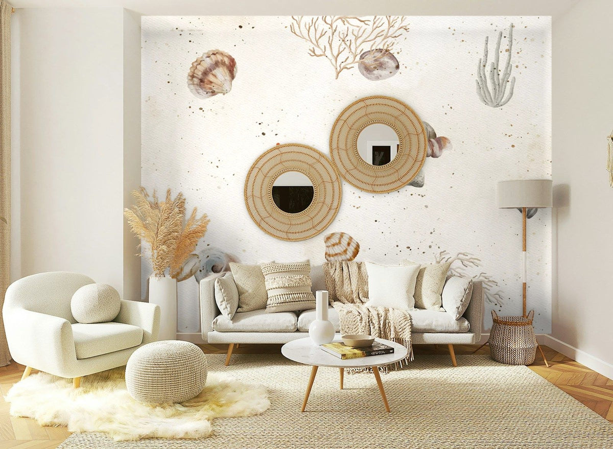 Papier peint panoramique Coquillages et étoile de mer fond sable posé sur le mur d’un salon