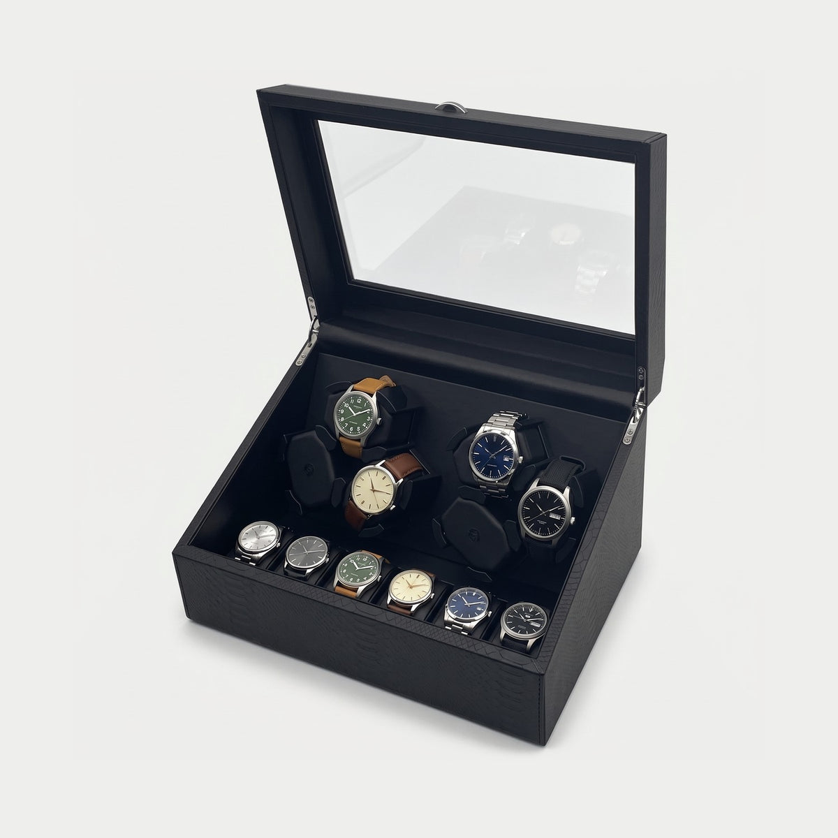 Remontoir Ancre 6 montres, similicuir noir, couvercle ouvert, six montres sur leurs coussins et six rangées dans le rangement