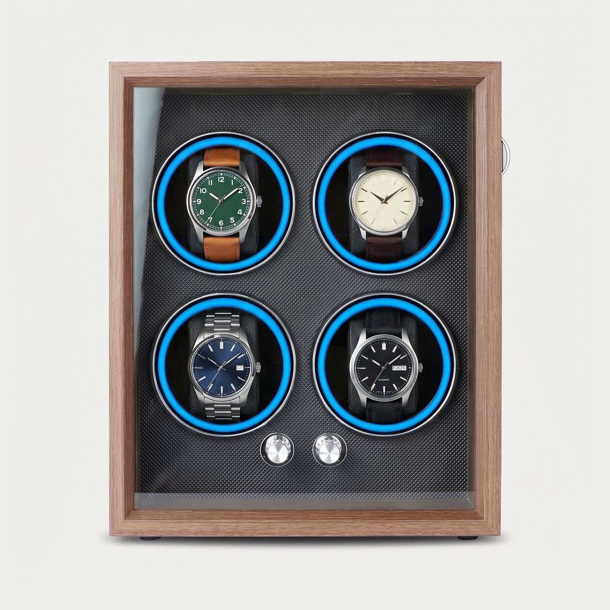 Remontoir Fusée 4 montres, façon noyer, quatre montres sur leurs coussins