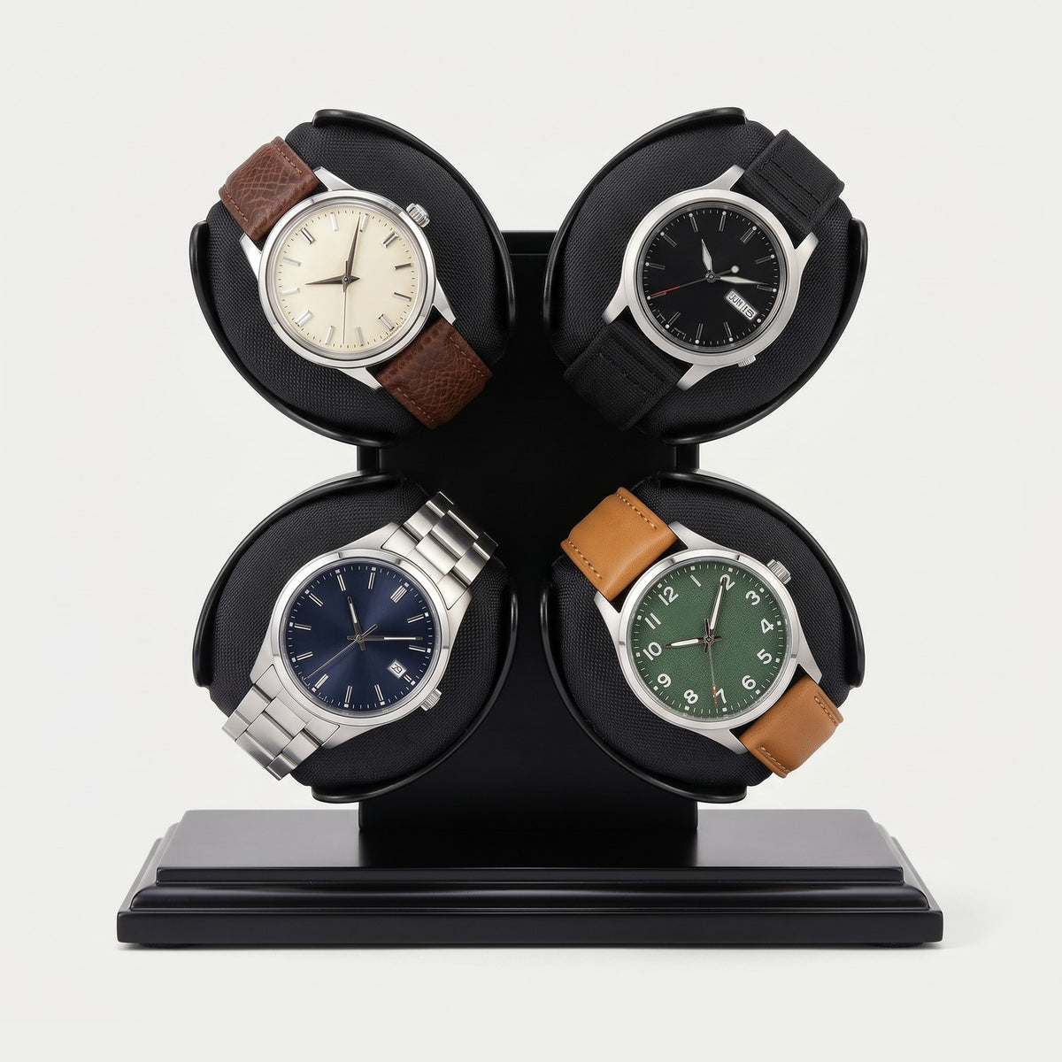 Remontoir Rotor 4 montres, quatre montres sur leurs coussins